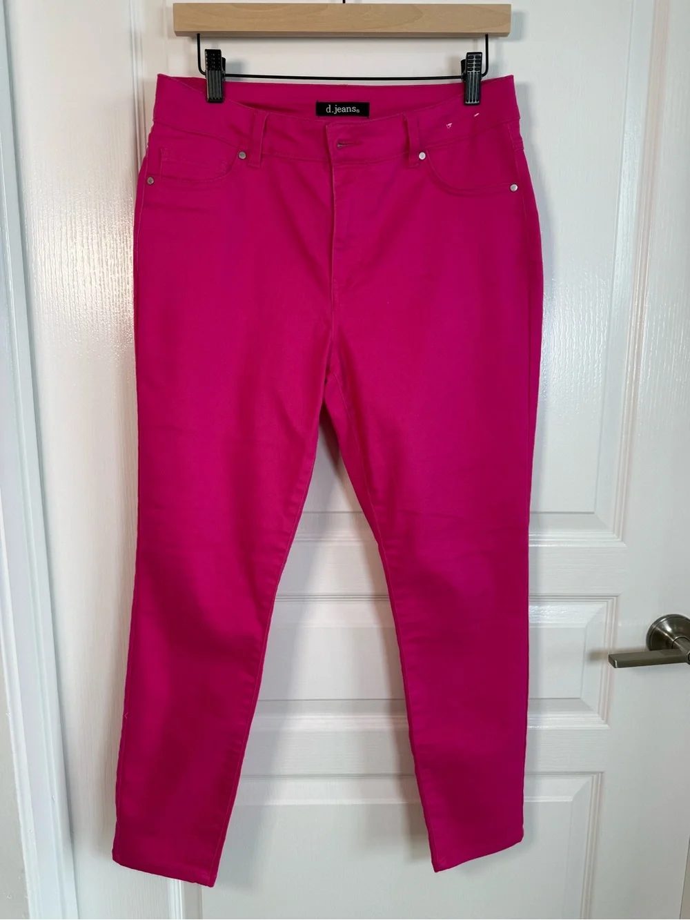 d.jeans Hot Pink Jeans - Picture 1 of 8